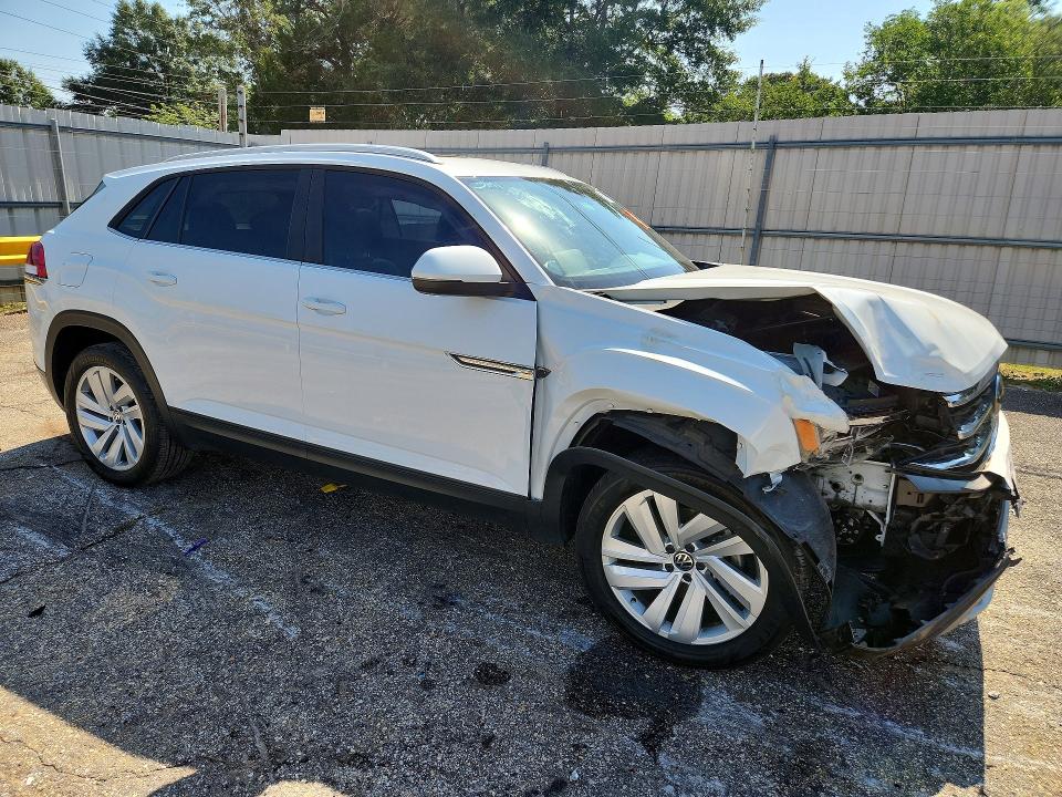 56799616 :رقم المزاد ، 1V2JE2CA3NC200204 vin ، 2022 Volkswagen Atlas Cross Sport مزاد بيع