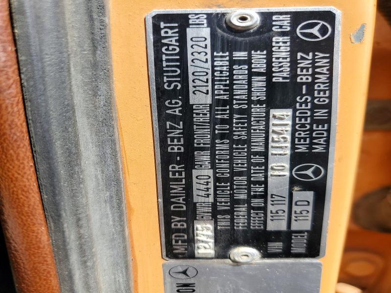 58810226 :رقم المزاد ، 11511710115414 vin ، 1976 Mercedes-benz 240-class مزاد بيع