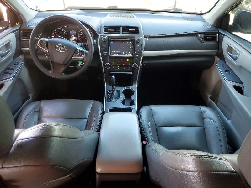 55939786 :رقم المزاد ، 4T1BF1FK9FU020962 vin ، 2015 Toyota Camry مزاد بيع