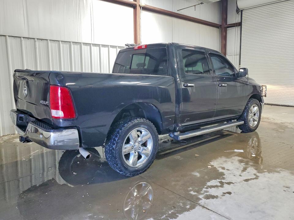 57577596 :رقم المزاد ، 1C6RR7LG2HS870998 vin ، 2017 Ram 1500 مزاد بيع