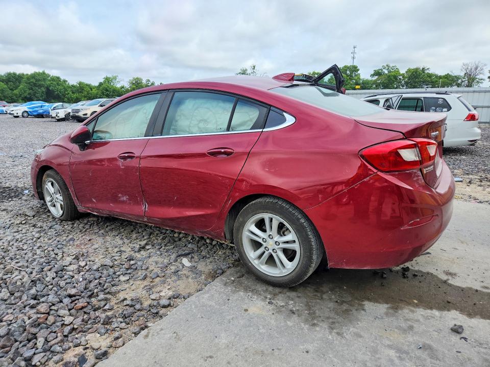58435026 :رقم المزاد ، 1G1BE5SM9J7230841 vin ، 2018 Chevrolet Cruze مزاد بيع