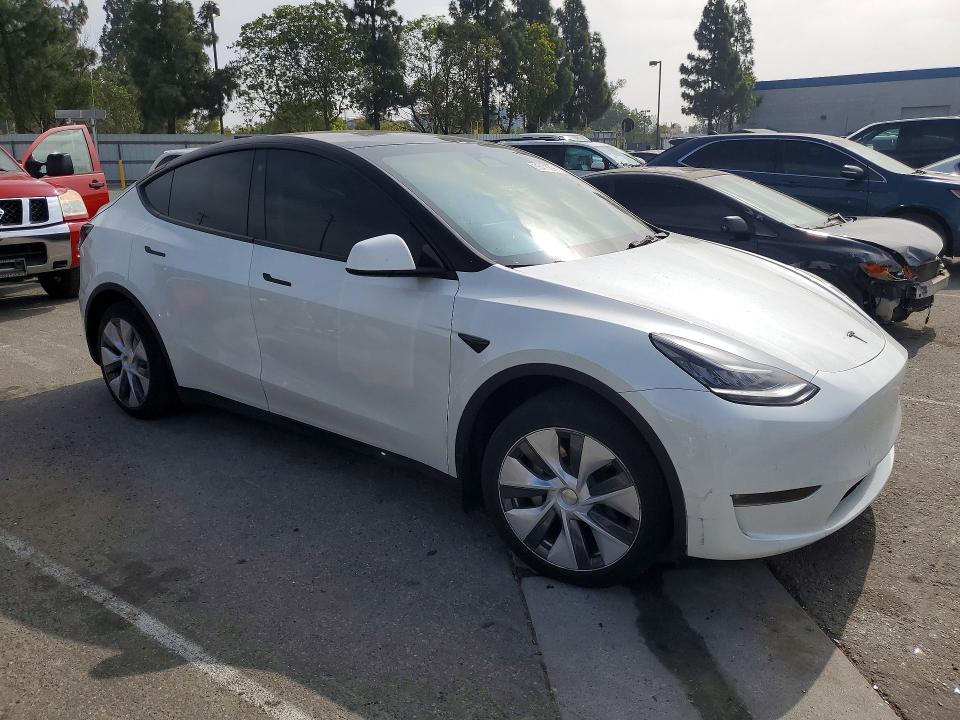 2022 Tesla Model Y მანქანა იყიდება აუქციონზე, vin: 7SAYGDEE2NA022116, აუქციონის ნომერი: 58475226