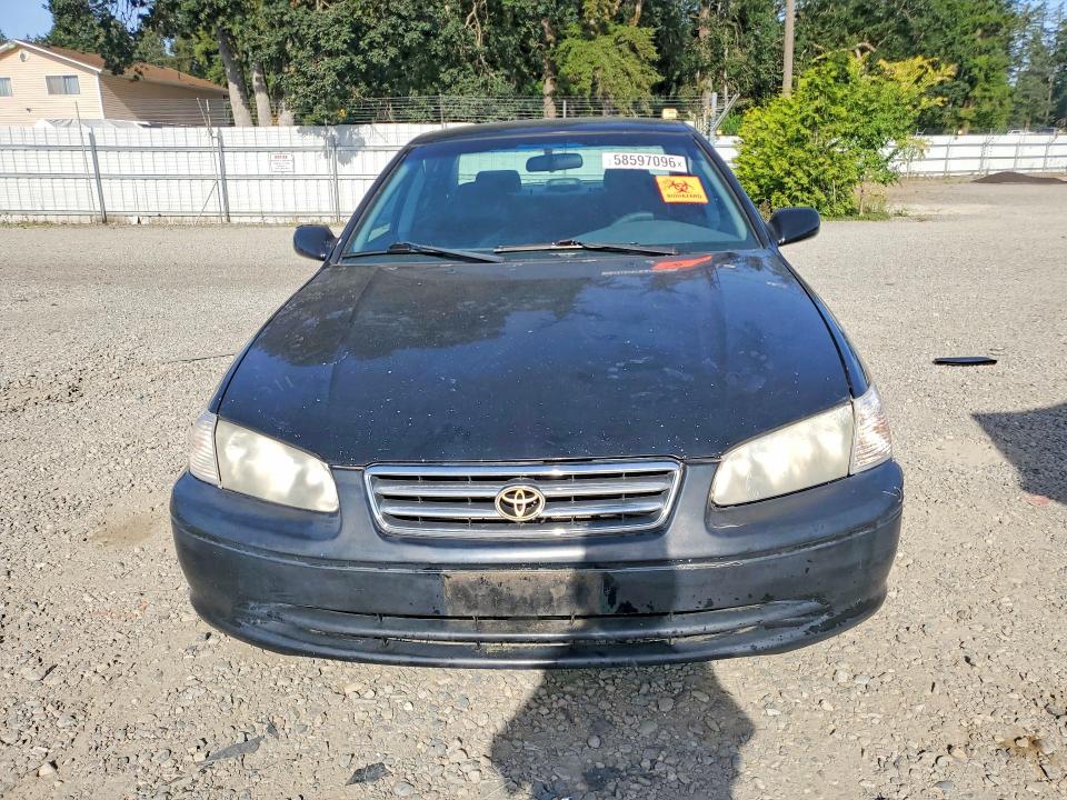2000 Toyota Camry მანქანა იყიდება აუქციონზე, vin: JT2BG22K9Y0518983, აუქციონის ნომერი: 58597096