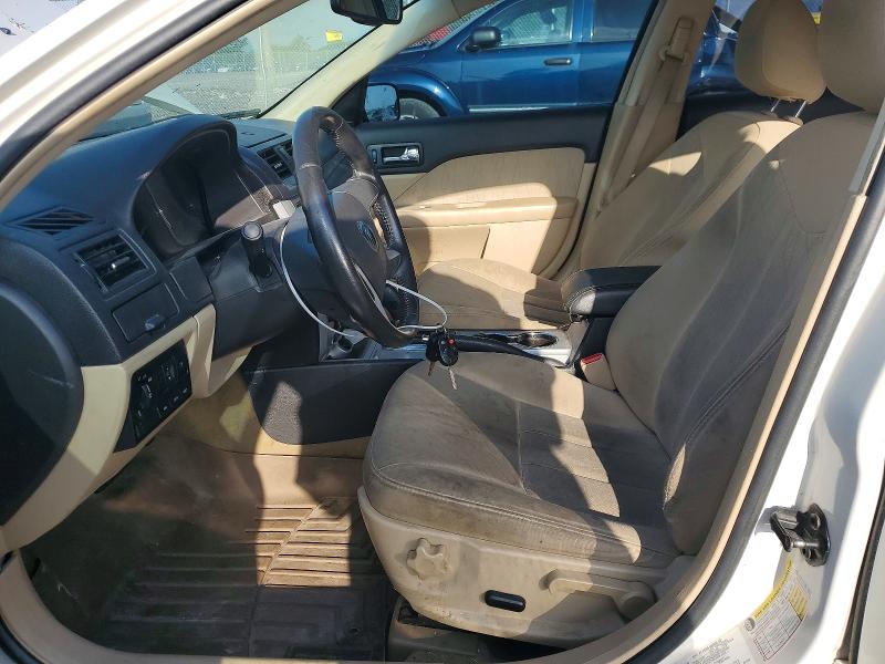 41634286 :رقم المزاد ، 3MEHM0HA0AR617290 vin ، 2010 Mercury Milan مزاد بيع