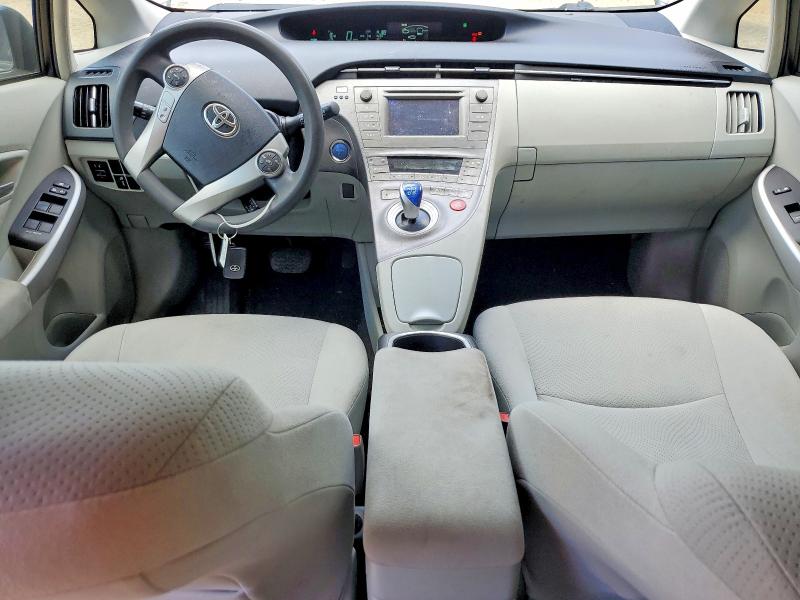 58926226 :رقم المزاد ، JTDKN3DU5E1841984 vin ، 2014 Toyota Prius مزاد بيع