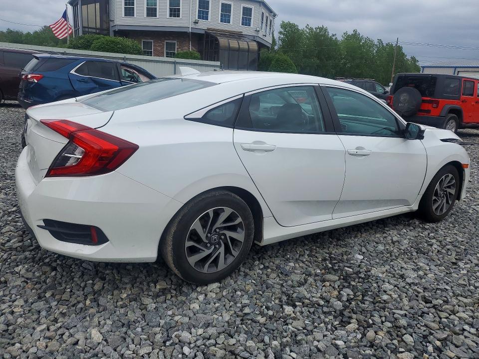 Продаж на аукціоні авто 2017 Honda Civic, vin: 2HGFC2F71HH518399, номер лоту: 57908856