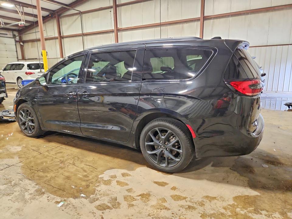 Продаж на аукціоні авто 2022 Chrysler Pacifica, vin: 2C4RC3BG5NR238417, номер лоту: 57051296