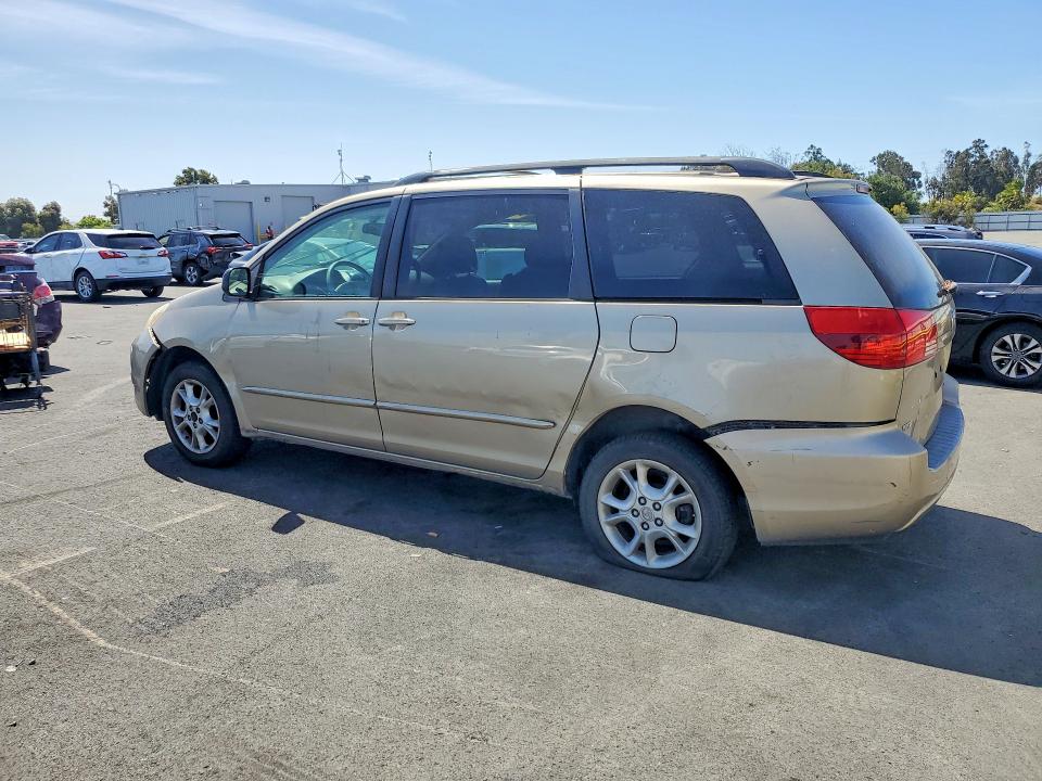 55930216 :رقم المزاد ، 5TDBA23C74S003844 vin ، 2004 Toyota Sienna مزاد بيع