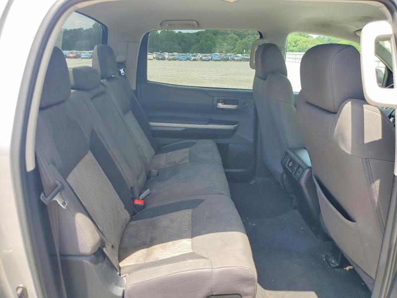 Продаж на аукціоні авто 2015 Toyota Tundra, vin: 5TFDW5F14FX418820, номер лоту: 58955646