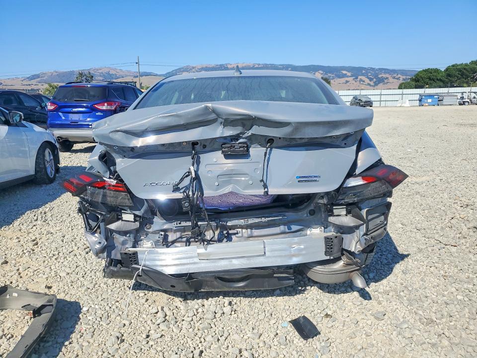 Продажа на аукционе авто 2025 Honda Accord, vin: 1HGCY2F87SA079292, номер лота: 58114636
