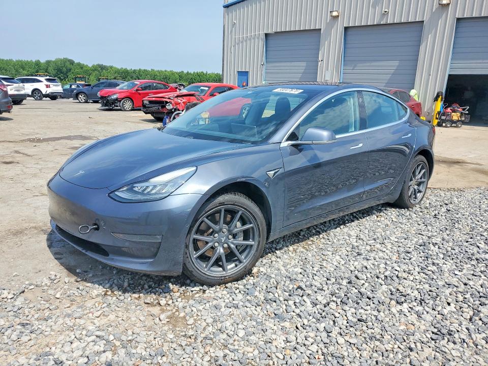 2018 Tesla Model 3 მანქანა იყიდება აუქციონზე, vin: 5YJ3E1EA2JF158056, აუქციონის ნომერი: 58047676