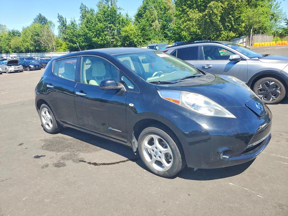 2011 Nissan Leaf მანქანა იყიდება აუქციონზე, vin: JN1AZ0CP5BT000616, აუქციონის ნომერი: 57350626