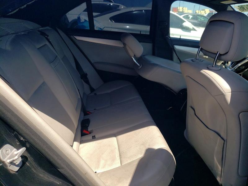 56190876 :رقم المزاد ، WDDGF4HB1CA724715 vin ، 2012 Mercedes-benz C مزاد بيع