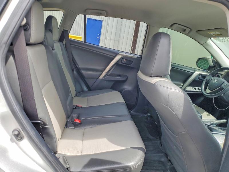 2015 Toyota Rav4 მანქანა იყიდება აუქციონზე, vin: JTMBFREV9FJ025885, აუქციონის ნომერი: 56137596