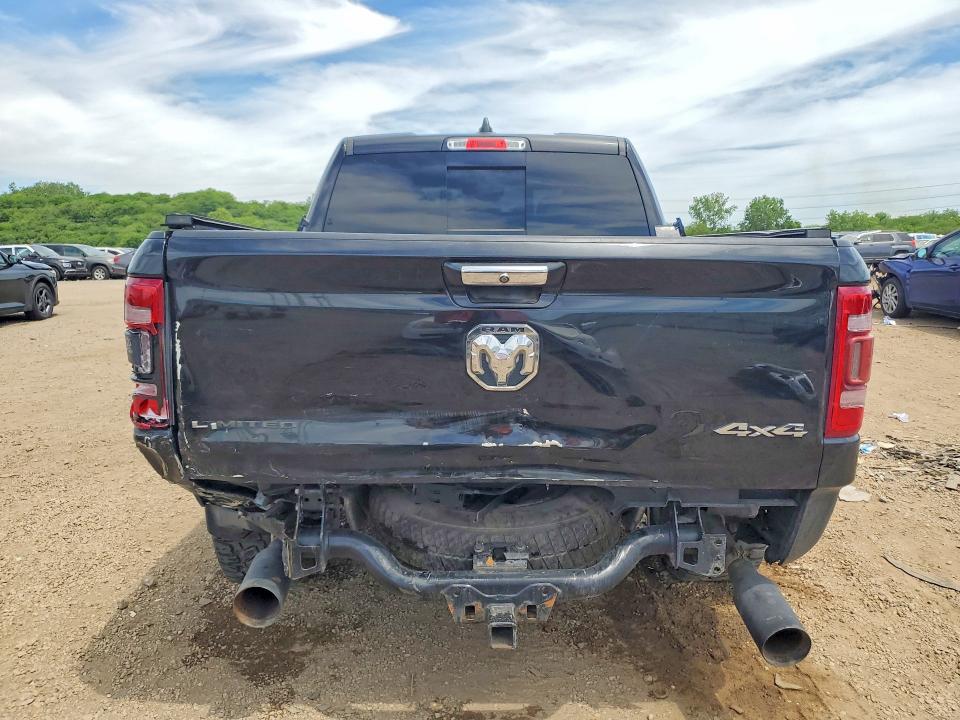 55621636 :رقم المزاد ، 1C6SRFHT7KN532939 vin ، 2019 Ram 1500 مزاد بيع