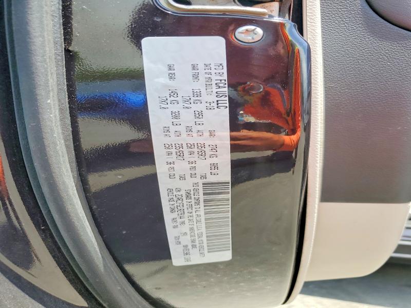 57870776 :رقم المزاد ، 2C4RC1FG2JR279144 vin ، 2018 Chrysler Pacifica مزاد بيع