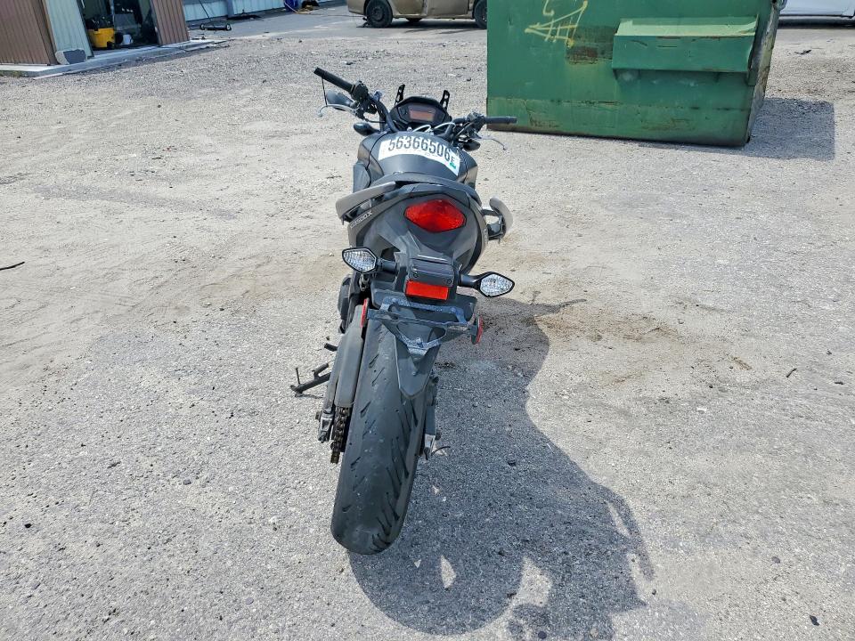 56366506 :رقم المزاد ، MLHPC4617D5001021 vin ، 2013 Honda Cb500 مزاد بيع