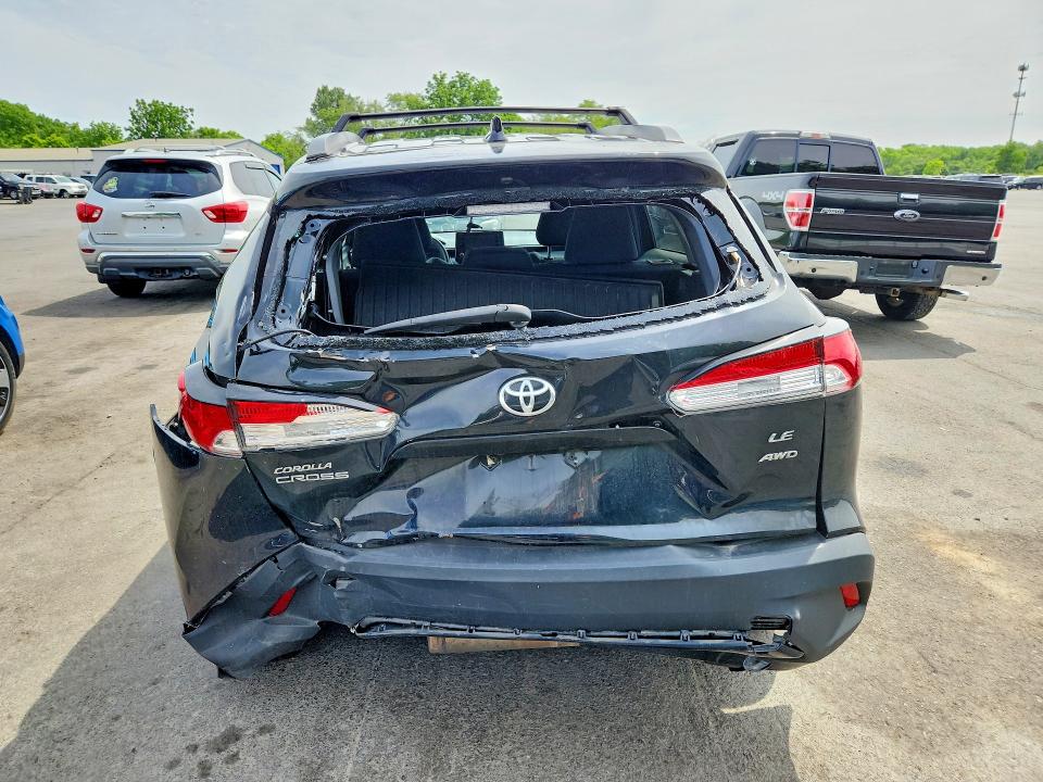 58250926 :رقم المزاد ، 7MUCAABG7NV040015 vin ، 2022 Toyota Corolla Cross مزاد بيع
