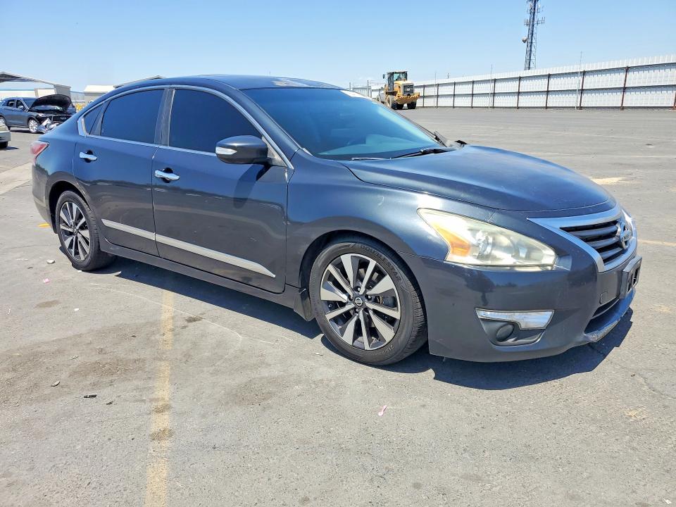 2015 Nissan Altima მანქანა იყიდება აუქციონზე, vin: 1N4AL3AP3FC205284, აუქციონის ნომერი: 55472106