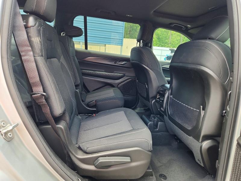 Продажа на аукционе авто 2025 Jeep Grand Cherokee, vin: 1C4RJKAG8S8673926, номер лота: 57805286