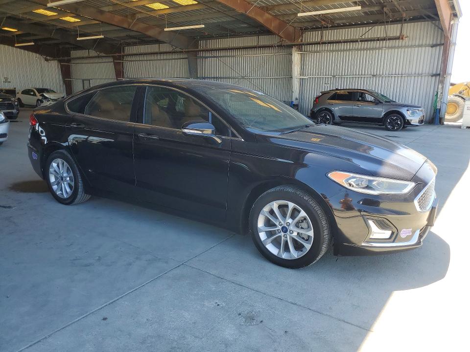 Продажа на аукционе авто 2019 Ford Fusion, vin: 3FA6P0SU4KR201737, номер лота: 56704356