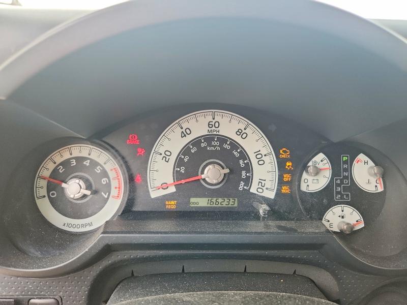 2007 Toyota Fj Cruiser მანქანა იყიდება აუქციონზე, vin: JTEZU11F270011673, აუქციონის ნომერი: 58192426