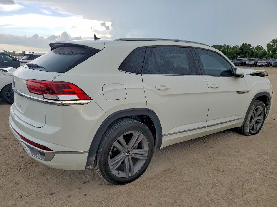 55862546 :رقم المزاد ، 1V2PE2CA9MC237198 vin ، 2021 Volkswagen Atlas Cross Sport مزاد بيع