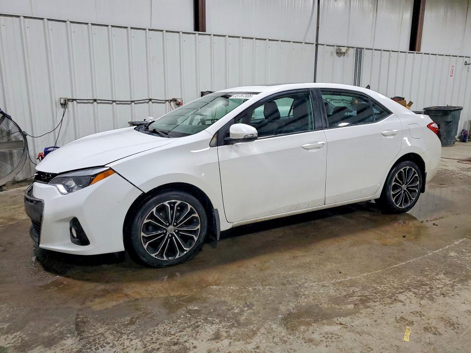 55767306 :رقم المزاد ، 2T1BURHE6FC437775 vin ، 2015 Toyota Corolla مزاد بيع