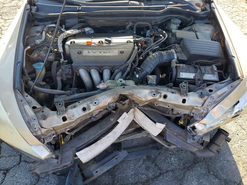 57590006 :رقم المزاد ، JHMCM56824C002332 vin ، 2004 Honda Accord Ex مزاد بيع