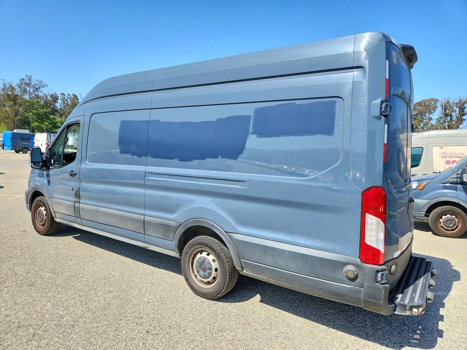 55065526 :رقم المزاد ، 1FTBR3X89LKB27494 vin ، 2020 Ford Transit مزاد بيع
