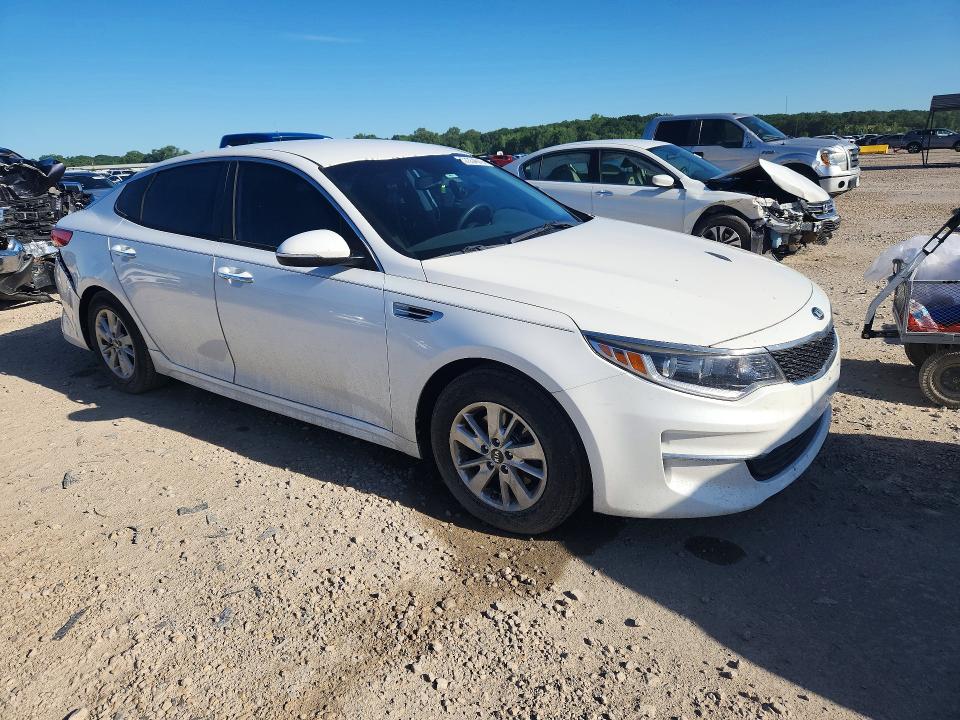 Продаж на аукціоні авто 2018 Kia Optima, vin: 5XXGT4L31JG193472, номер лоту: 57354916