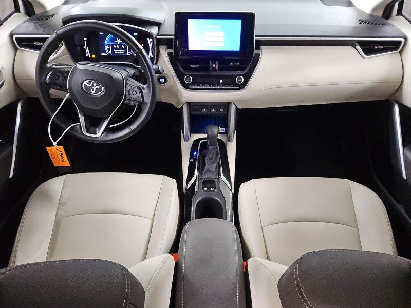 2023 Toyota Corolla Cross მანქანა იყიდება აუქციონზე, vin: 7MUEAABG0PV062319, აუქციონის ნომერი: 57353856