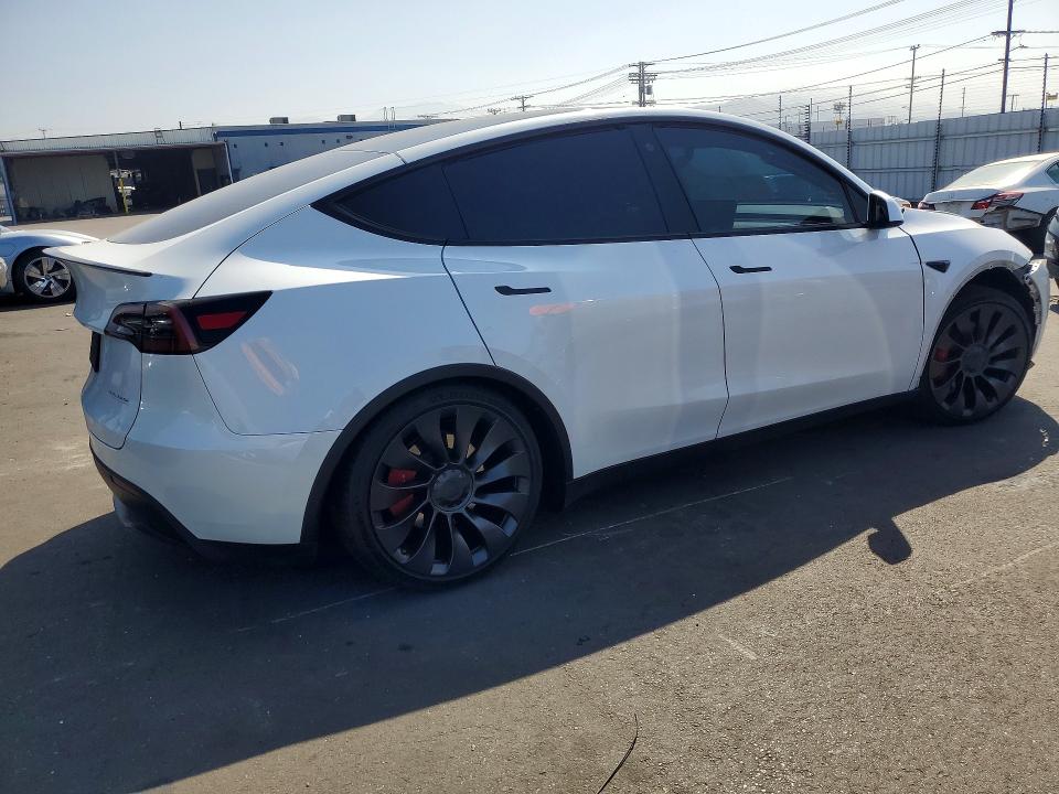 55838686 :رقم المزاد ، 7SAYGDEF6PF662022 vin ، 2023 Tesla Model Y مزاد بيع