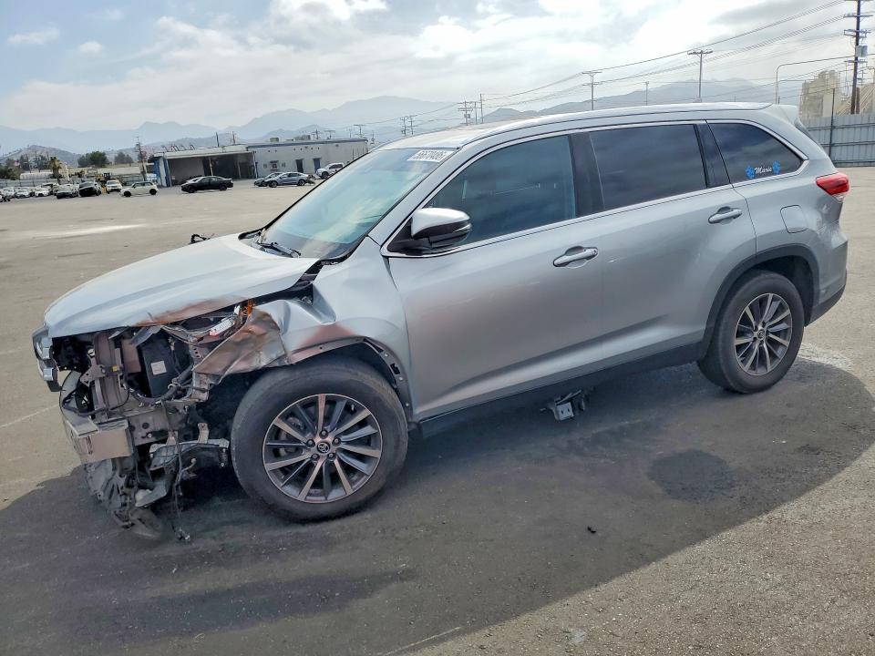 Aukcja sprzedaży 2019 Toyota Highlander, vin: 5TDKZRFH4KS365202, numer aukcji: 56670486