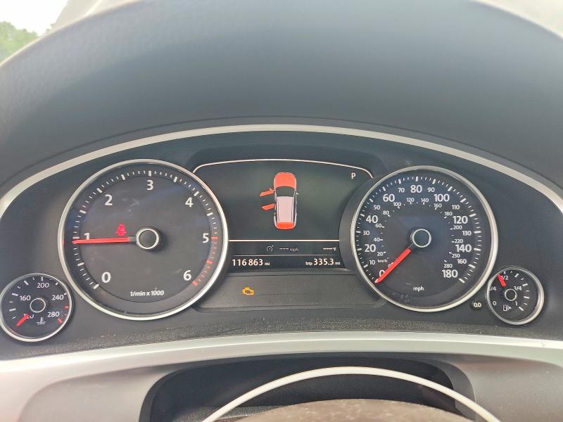 2012 Volkswagen Touareg მანქანა იყიდება აუქციონზე, vin: WVGFK9BP1CD005526, აუქციონის ნომერი: 58185436