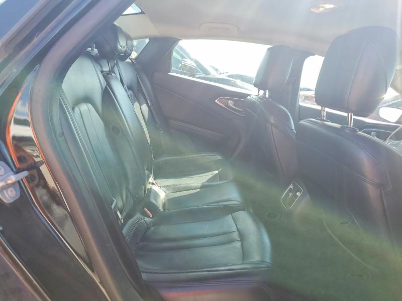 Продаж на аукціоні авто 2016 Chrysler 200, vin: 1C3CCCAB4GN180008, номер лоту: 56634606