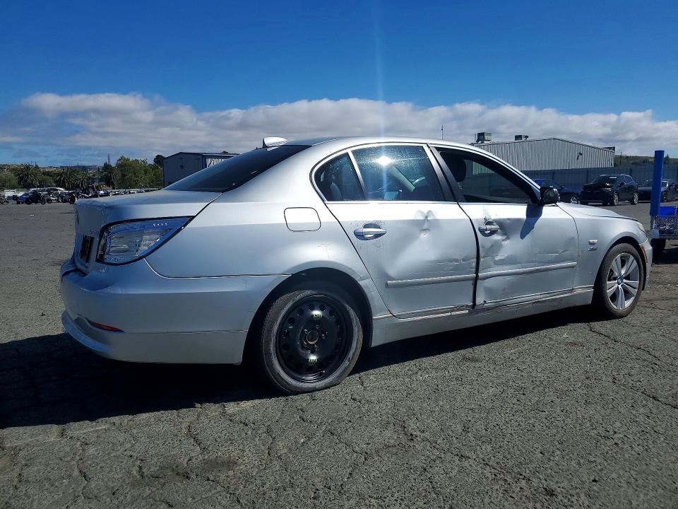 2010 Bmw 528 მანქანა იყიდება აუქციონზე, vin: WBANV1C56AC157694, აუქციონის ნომერი: 58405676