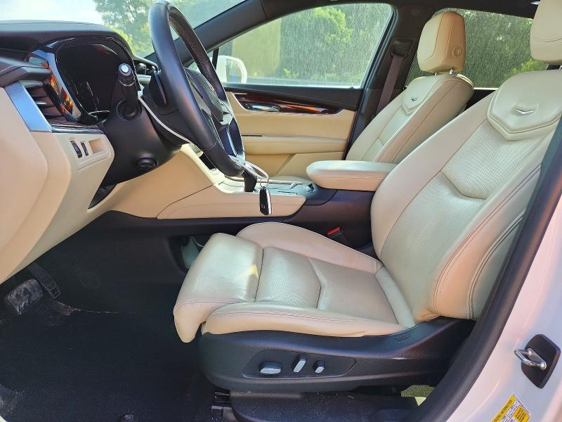 Продажа на аукционе авто 2017 Cadillac Xt5, vin: 1GYKNERS9HZ215101, номер лота: 58709536
