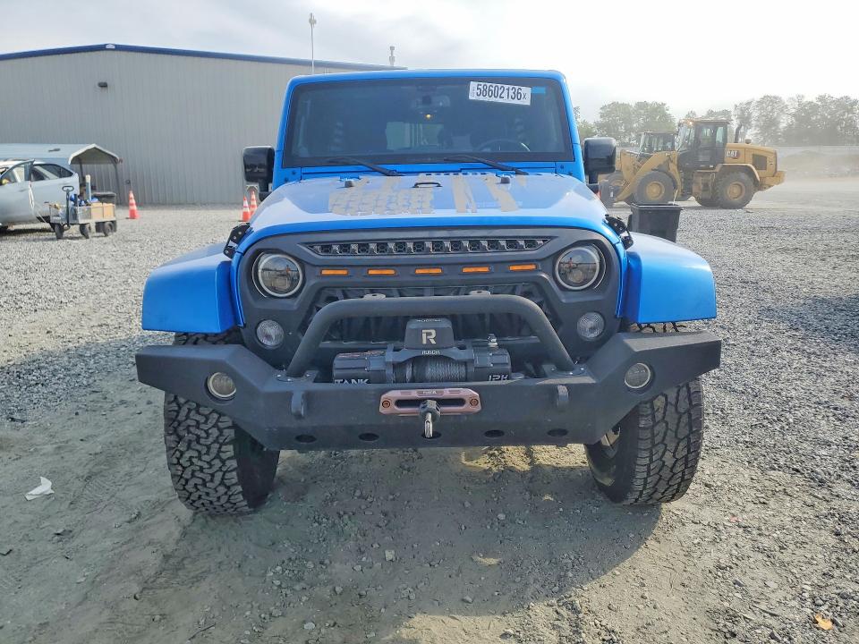 58602136 :رقم المزاد ، 1C4BJWEG8EL305038 vin ، 2014 Jeep Wrangler Unlimited مزاد بيع
