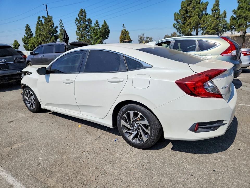 58598616 :رقم المزاد ، 2HGFC2F73HH510501 vin ، 2017 Honda Civic مزاد بيع