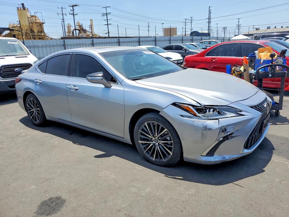 56506686 :رقم المزاد ، 58ADA1C11RU049940 vin ، 2024 Lexus Es 300h مزاد بيع