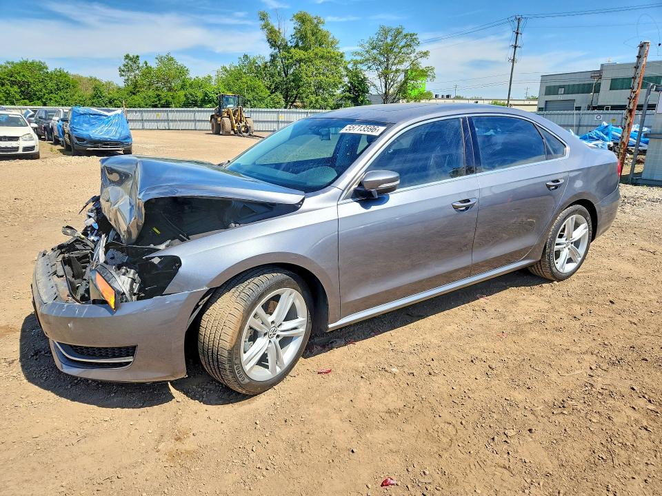 55713596 :رقم المزاد ، 1VWBV7A30FC074454 vin ، 2015 Volkswagen Passat مزاد بيع