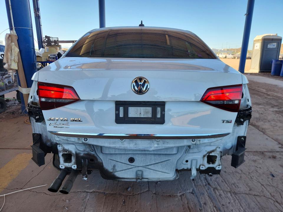 Продажа на аукционе авто 2017 Volkswagen Jetta, vin: 3VWL17AJ4HM390729, номер лота: 58596896