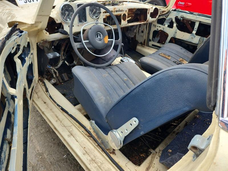 58144486 :رقم المزاد ، 11304310004672 vin ، 1967 Mercedes-benz Sl مزاد بيع