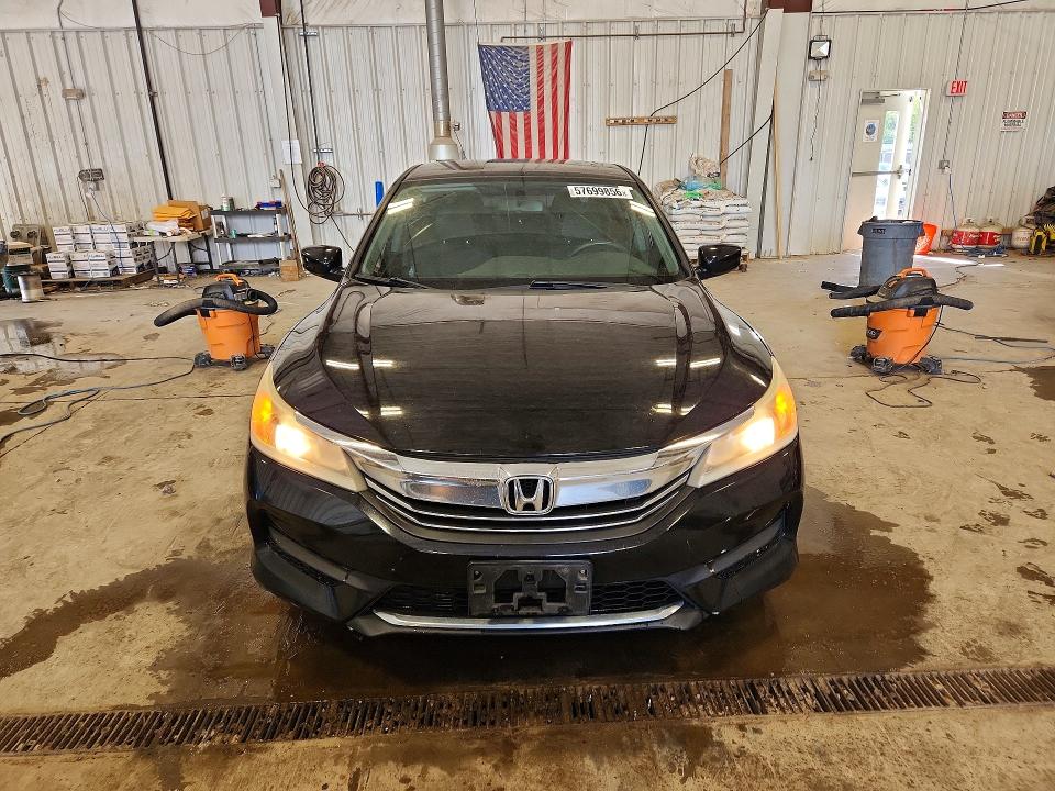 57699856 :رقم المزاد ، 1HGCR2F31GA073383 vin ، 2016 Honda Accord مزاد بيع