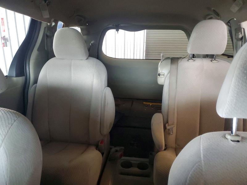57550336 :رقم المزاد ، 5TDKK3DC5BS050336 vin ، 2011 Toyota Sienna مزاد بيع