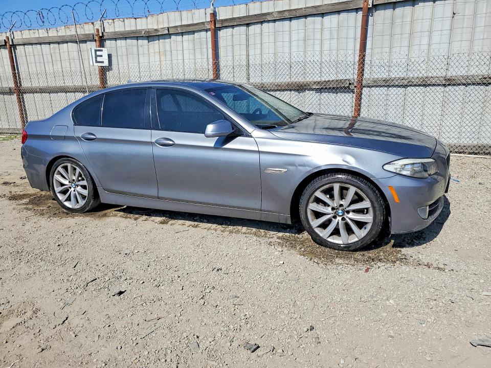 2011 Bmw 535 მანქანა იყიდება აუქციონზე, vin: WBAFR7C55BC804552, აუქციონის ნომერი: 58818966