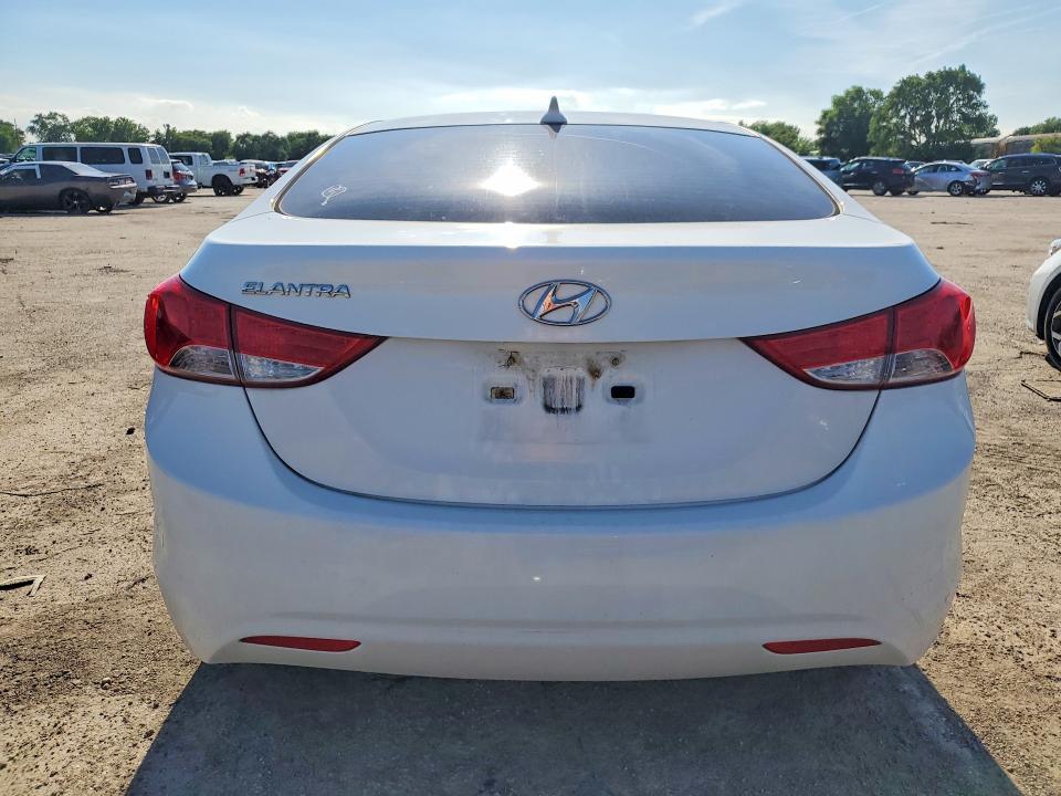 2013 Hyundai Elantra მანქანა იყიდება აუქციონზე, vin: 5NPDH4AEXDH168409, აუქციონის ნომერი: 58430456