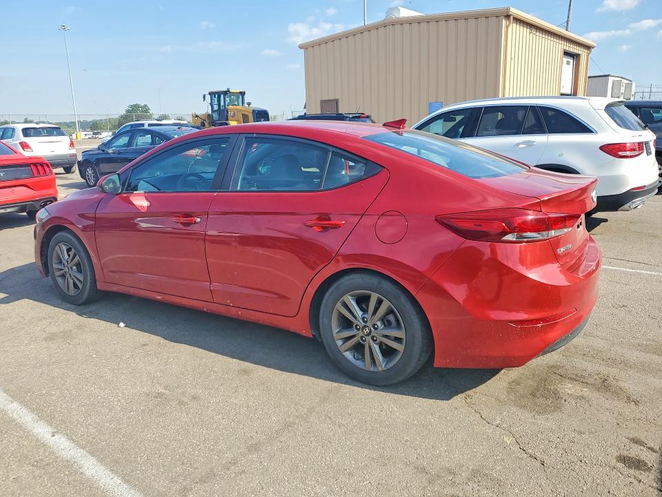 55975156 :رقم المزاد ، 5NPD84LF0JH253650 vin ، 2018 Hyundai Elantra مزاد بيع