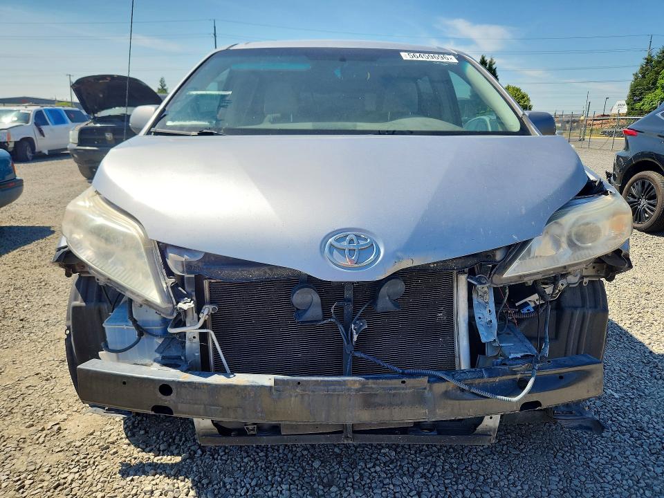 56459696 :رقم المزاد ، 5TDJK3DC0CS037460 vin ، 2012 Toyota Sienna مزاد بيع